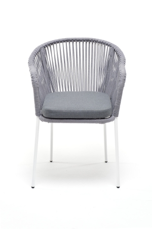 "Лион" стул плетеный из роупа, каркас из стали белый муар, роуп светло-серый круглый, ткань светло-серая
