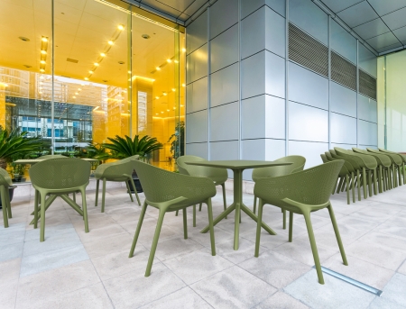 Стол пластиковый Siesta Contract Sky Table 80