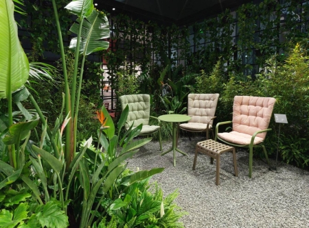 Стол пластиковый обеденный Spritz + Spritz Mini