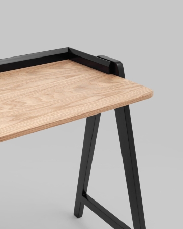 Стол письменный Pyramid 118*53 светлое дерево/черный