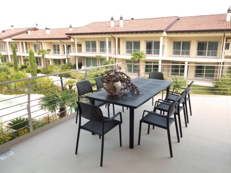 Стол пластиковый раздвижной Libeccio антрацит