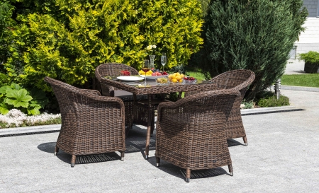 "Равенна" плетеное кресло из искусственного ротанга, коричневый с серо-коричневой подушкой