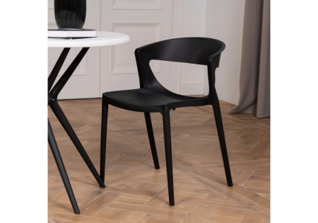 Пластиковый стул Градно черный