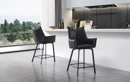 Стул полубарный SOHO черный