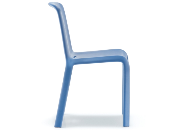 Стул пластиковый PEDRALI Snow Стул пластиковый PEDRALI Snow
