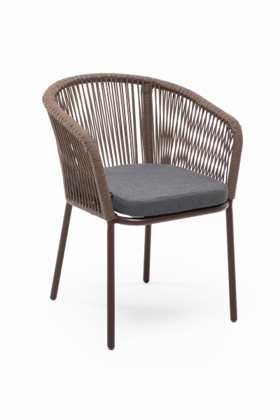 "Марсель" стул плетеный из роупа, каркас алюминий коричневый (RAL8016) муар, роуп коричневый круглый, ткань темно-серая 027 "Марсель" стул плетеный из роупа, каркас алюминий коричневый (RAL8016) муар, роуп коричневый круглый, ткань темно-серая 027