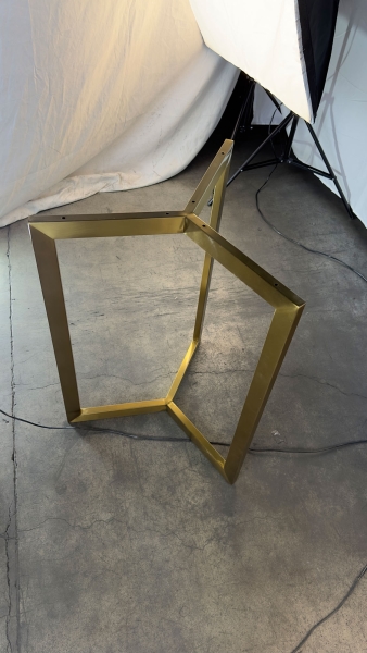 Подстолье 2158EM