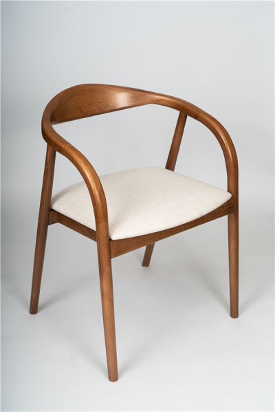 Деревянное полукресло венское Diona светлый орех с мягким сиденьем из бежевой ткани Тесла 01