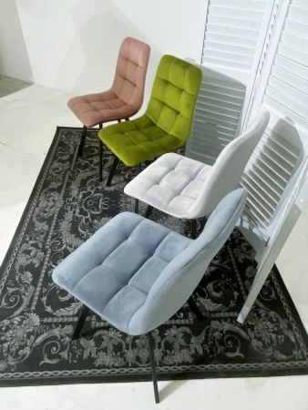 Стул CHILLI SQUARE BLUVEL-03 светло-серый, велюр, черный каркас