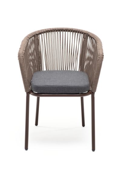 "Марсель" стул плетеный из роупа, каркас алюминий коричневый (RAL8016) муар, роуп коричневый круглый, ткань темно-серая 027 "Марсель" стул плетеный из роупа, каркас алюминий коричневый (RAL8016) муар, роуп коричневый круглый, ткань темно-серая 027