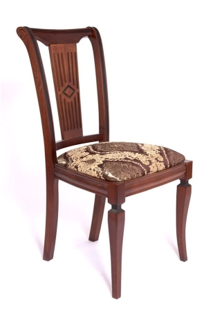 Деревянный стул Милорд орех с узором на сиденье