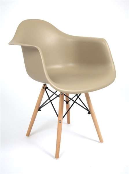 Кресло Eames 620-PL бежевый 06