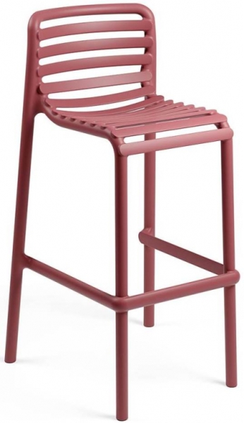 Стул пластиковый барный Doga Stool марсала