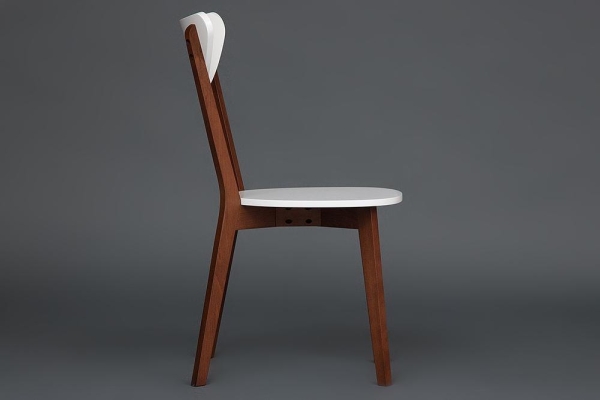 Стул жесткое сиденье MAXI (Макси) белый, коричневый Стул жесткое сиденье MAXI (Макси) белый, коричневый