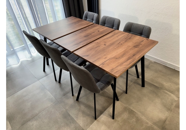 Стол деревянный Кортни 117 (157) x 77 дуб крафт табачный, черный матовый