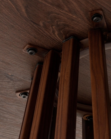 Стол обеденный Daphne 100*75 см орех