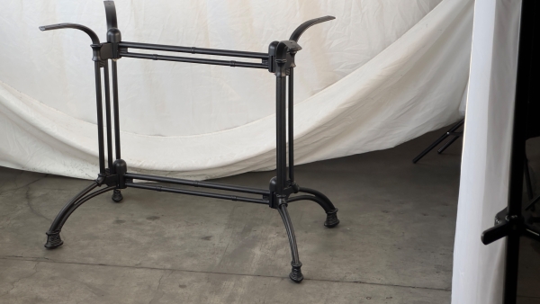 Подстолье 1235EM