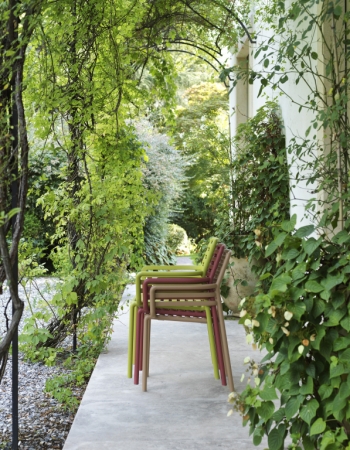 Кресло пластиковое Doga агава