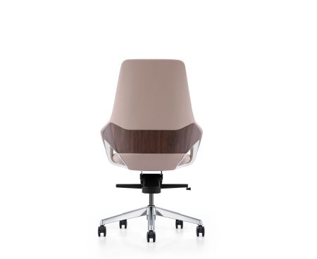 Кресло офисное Шопен LB бежевая кожа алюминий крестовина