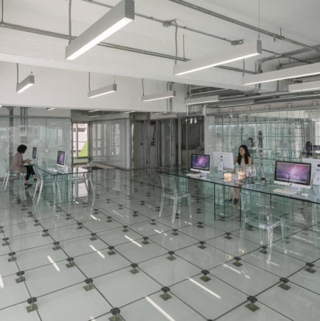 Стул прозрачный Scab Design Isy Antishock