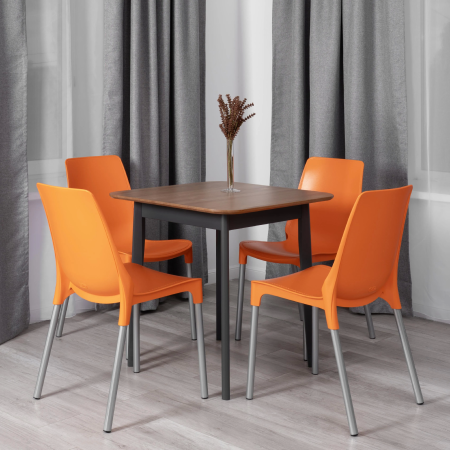 Стул GENIUS 75 оранжевый